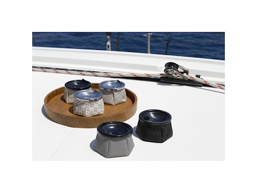 POSACENERE ANTIVENTO NERO