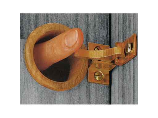 CHIUSURA OTTONE CON BOCCOLA TEAK